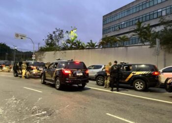 Vídeo: Suspeitos de furtar 545 bancos são presos