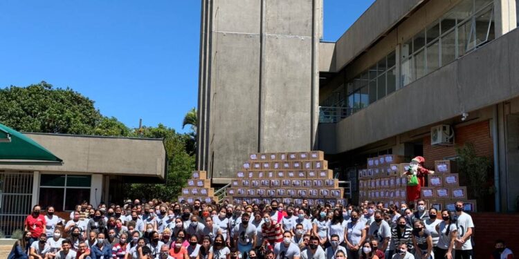 Colaboradores da Lunelli fazem arrecadação voluntária e doam mais 4,5 mil quilos de alimentos