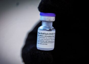 Anvisa autoriza vacina da Pfizer contra covid-19 em crianças