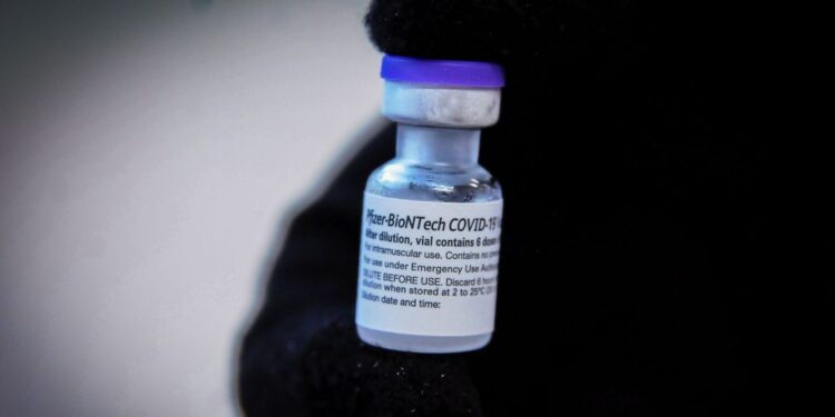 Anvisa autoriza vacina da Pfizer contra covid-19 em crianças