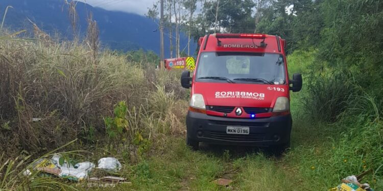 Homem se afoga após salvar crianças em Schroeder