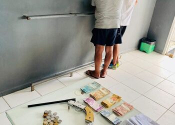 Idoso é preso por tráfico de drogas, receptação e posse de arma adulterada em Guaramirim