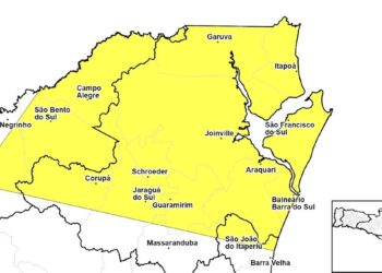 Defesa Civil alerta para possibilidade de temporal com granizo nesta tarde (27) na região Norte de SC