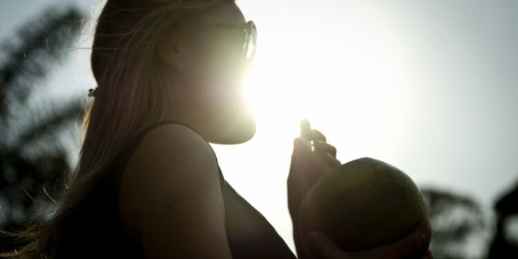 Onda de calor segue e temperatura pode chegar a 40°C em SC