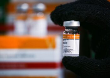 CoronaVac é incluída no plano de vacinação para crianças