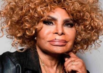 Morre a cantora Elza Soares, aos 91 anos