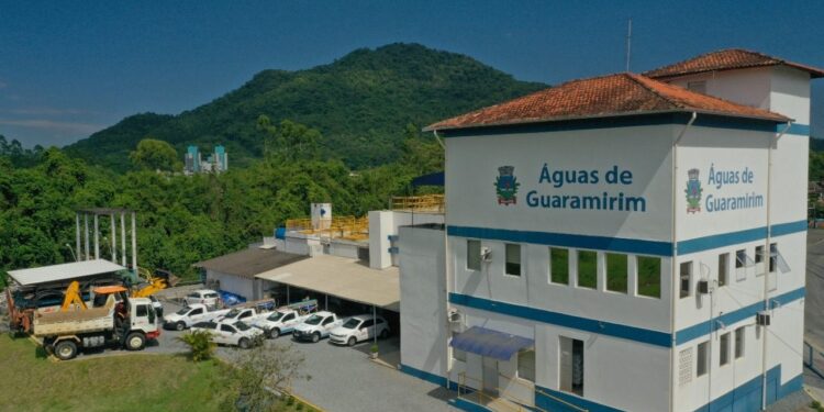 Famílias com baixa renda podem ter 50% de desconto na conta de água em Guaramirim