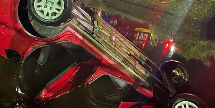 Homem morre após capotamento em Jaraguá do Sul