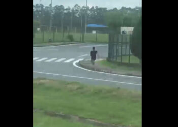 Homem narra perseguição em que jovem é apreendido com armas em Araquari