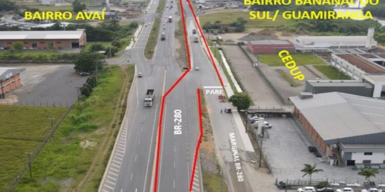 Mudança no trânsito é realizada na BR-280, em Guaramirim