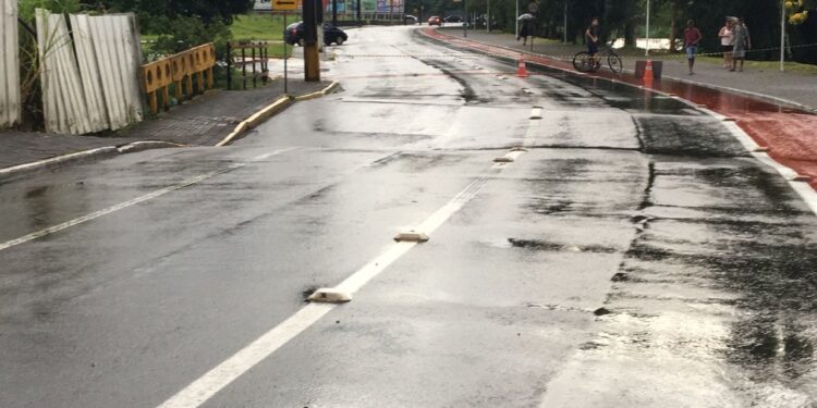 Diretoria de Trânsito estuda desvio após interdição de ponte em Jaraguá do Sul