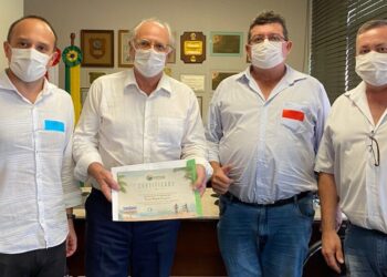 Massaranduba inicia asfaltamento de trecho em direção ao Rio Molha nesta quarta-feira (23)