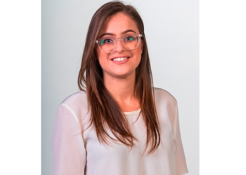 Ana Clara Chiodini é eleita para a presidência da ACIJS