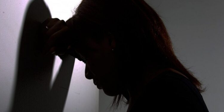 Mulher é agredida e mantida presa dentro de casa pelo marido em Jaraguá do Sul