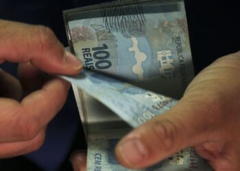 Mercado eleva para 5,6% previsão de inflação deste ano