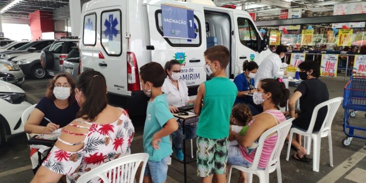 Novas localidades recebem unidade móvel de vacinação neste fim de semana em Guaramirim