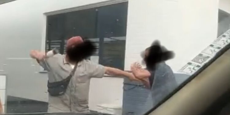 [Fotos] Homens trocam socos e chutes em posto de combustíveis em Jaraguá do Sul