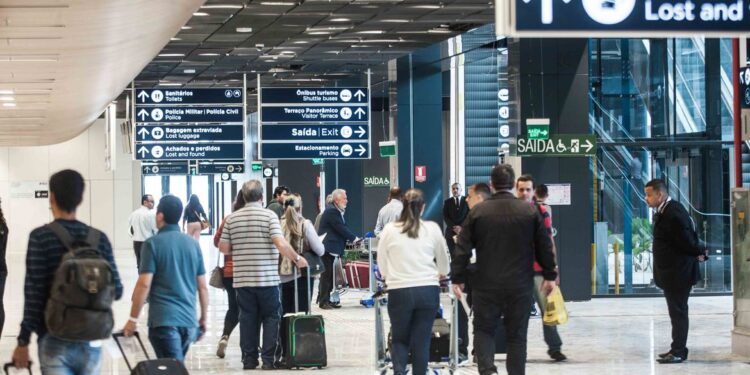 Vacinação Covid: nova regra para quem vai viajar para fora do país