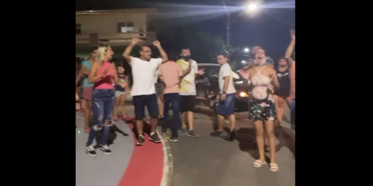 Família de motociclista morto em Jaraguá do Sul faz protesto pedindo justiça