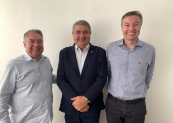 Lunelli intensifica pré-campanha e conversa com lideranças políticas de Santa Catarina