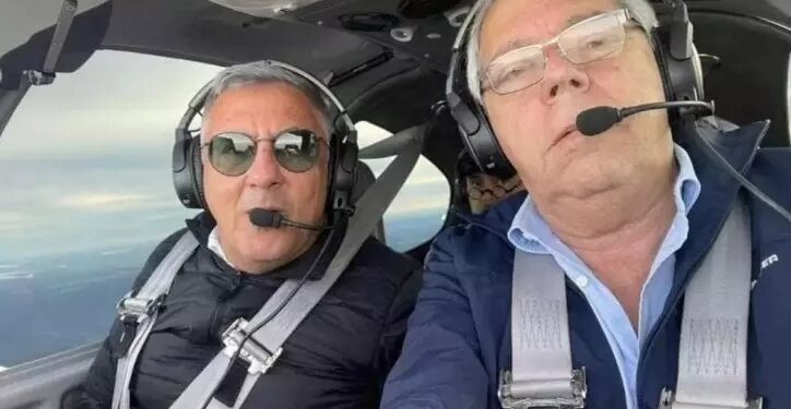 Buscas por avião com três catarinenses seguem sem sucesso