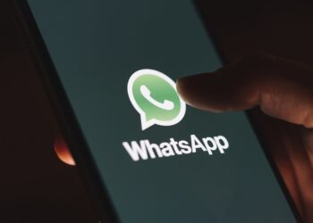 WhatsApp anuncia ferramenta para agregar grupos com milhares de pessoas no Brasil