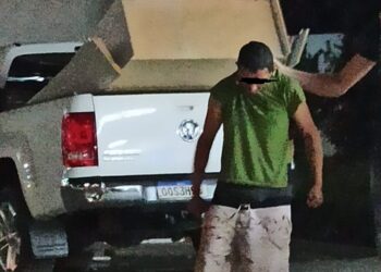 [Vídeo] Homem furta celular de catequista, invade casa de ex-vereador e é perseguido em Guaramirim