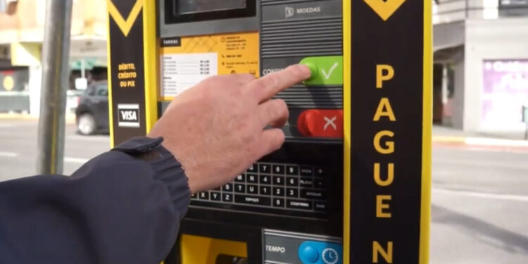 [Vídeo] Confira como funciona o estacionamento rotativo em Jaraguá do Sul