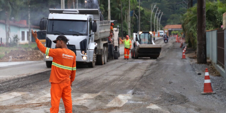 Obras da rotatória do João Pessoa, em Jaraguá do Sul, têm continuidade nessa semana