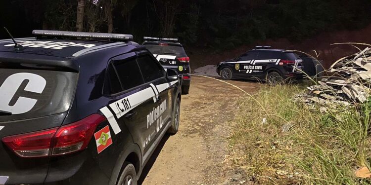 Polícia Civil prende homens que sequestraram vigilante em Joinville