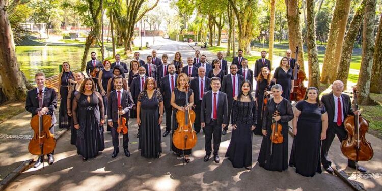 Jaraguá do Sul recebe a Orquestra de Câmara de Curitiba