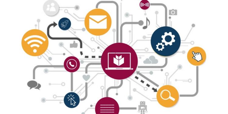 Católica SC oferece curso gratuito sobre inclusão digital para idosos