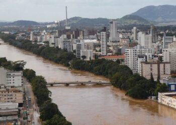 Santa Catarina registra 119 municípios atingidos pelas chuvas
