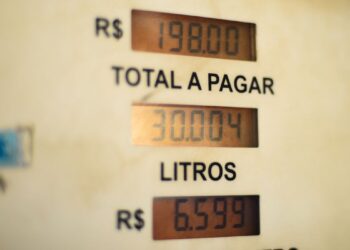 Postos terão duas formas de mostrar preços de combustíveis