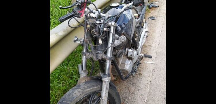 Motociclista morre após colidir com caminhonete na BR-280