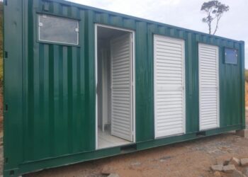 Banheiro em frente à Chiesetta Alpina, em Jaraguá do Sul, é depredado