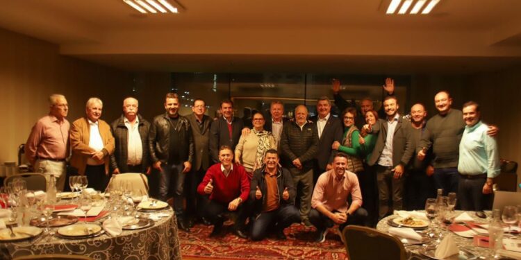 MDB indica Lunelli como vice de Moisés