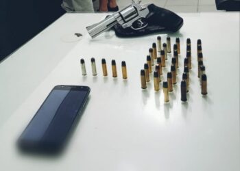 Homem é preso por porte ilegal de arma de fogo em Massaranduba