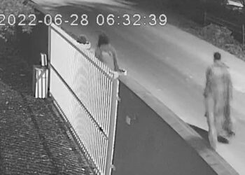 [Vídeo] Adolescente é estuprada a caminho da escola em Joinville