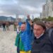 Bolsonaro evita dar a mão a pré-candidato ao senado pelo PL: “Fica pra trás”