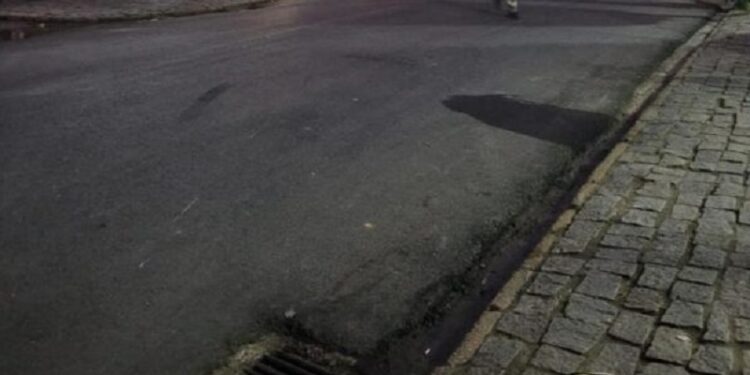 Idoso morre atropelado por jovem que empinava moto em SC