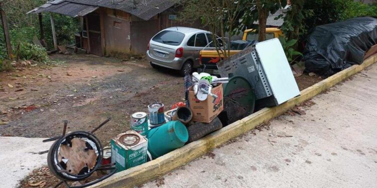 Mutirão contra a dengue acontece neste sábado (02) em Guaramirim