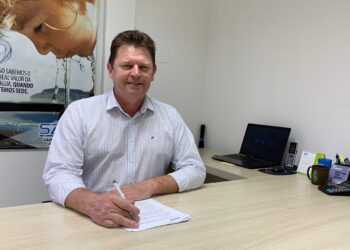 Onésimo Sell assume presidência do Samae