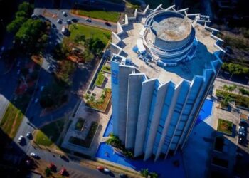 Diretor da Caixa Econômica Federal é encontrado morto na sede do banco em Brasília