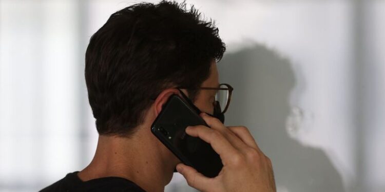 Consumidor ganha canal para denunciar telemarketing abusivo