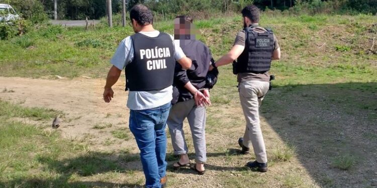 Homem que estuprou criança em Schroeder é preso