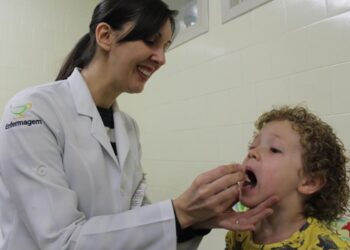 Jaraguá do Sul aplicou mais de 2,4 mil doses no dia D contra pólio e multivacinação