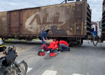 URGENTE! Trem atropela mulher em Jaraguá do Sul