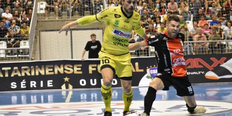 Fora de casa, Jaraguá Futsal faz clássico com o JEC pela LNF