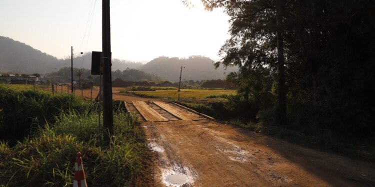 Prefeitura começa a substituição de pontes no Rio Cerro